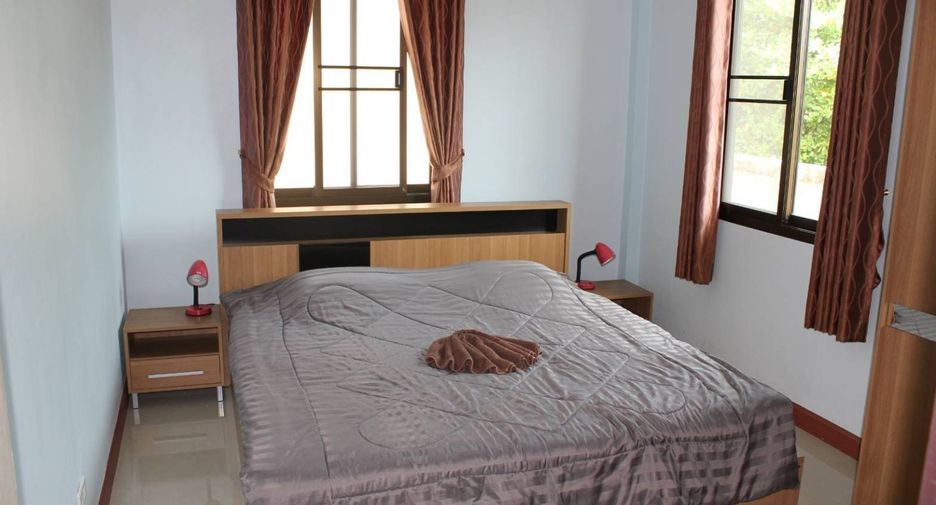 Casa en alquiler de 2 habitaciones en Mueang Rayong, Rayong