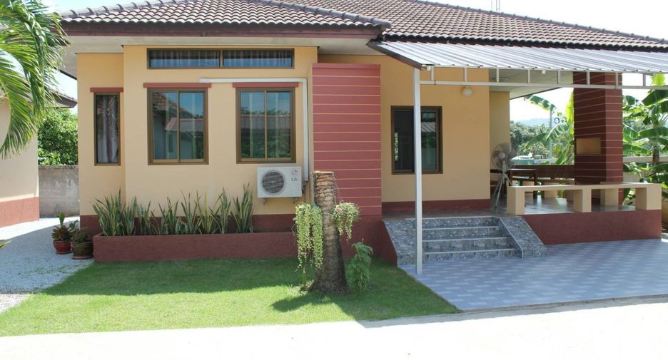 Casa en alquiler de 2 habitaciones en Mueang Rayong, Rayong