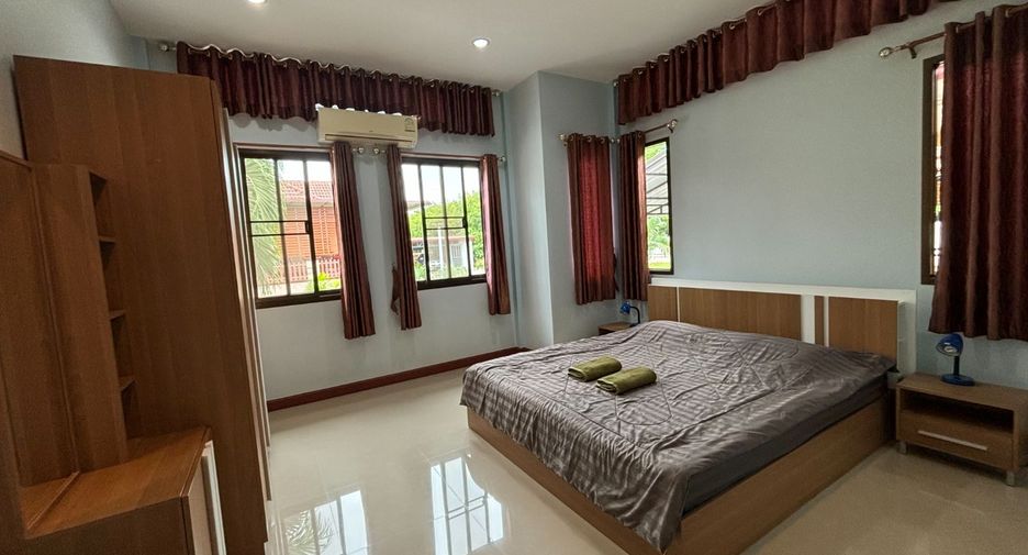 Casa en alquiler de 2 habitaciones en Mueang Rayong, Rayong