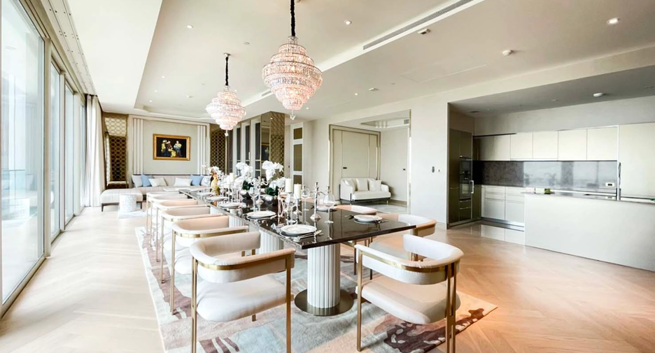 For sale 6 bedrooms condo in Khlong San, Bangkok