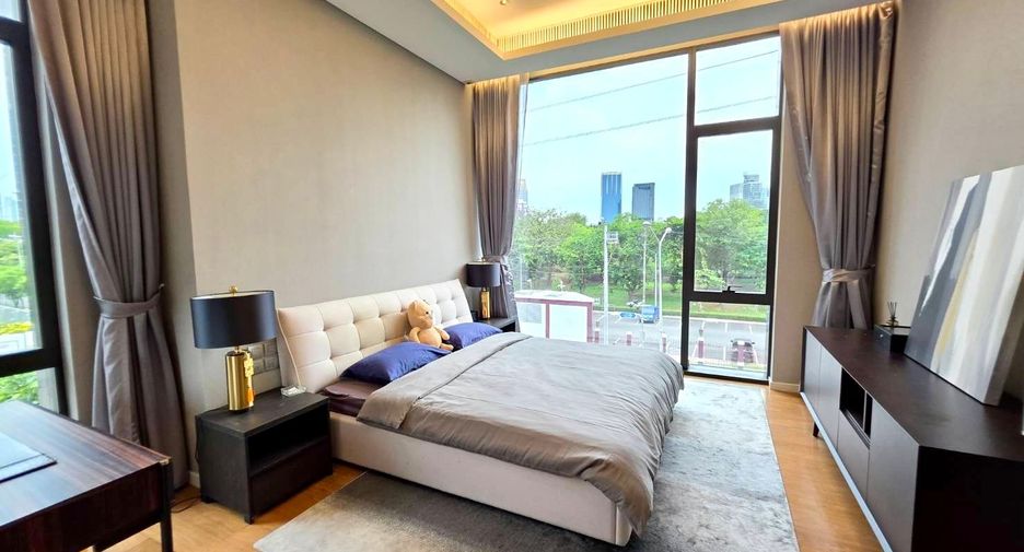 For rent and for sale 3 bedrooms condo in Pathum Wan, Bangkok