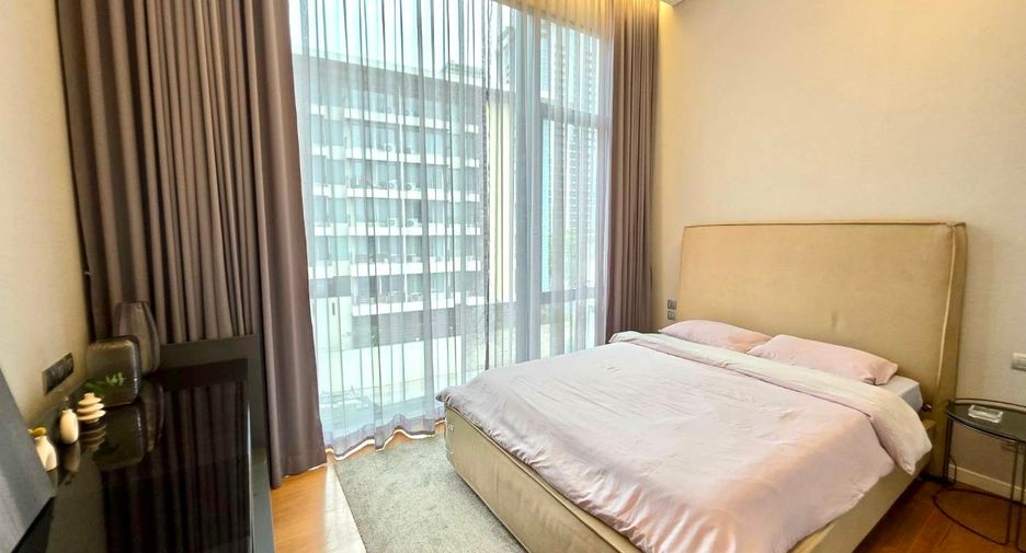 For rent and for sale 3 bedrooms condo in Pathum Wan, Bangkok
