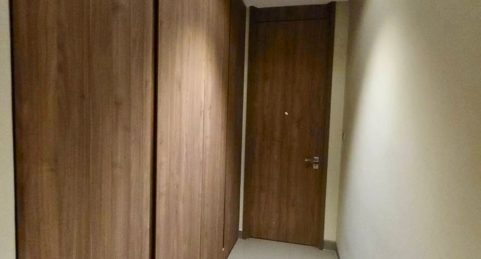 For rent and for sale 3 bedrooms condo in Pathum Wan, Bangkok