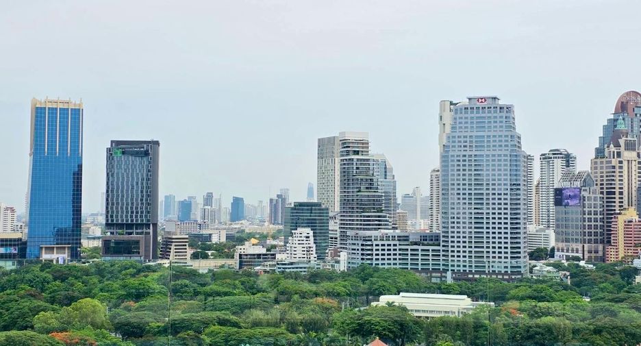 For rent and for sale 3 bedrooms condo in Pathum Wan, Bangkok