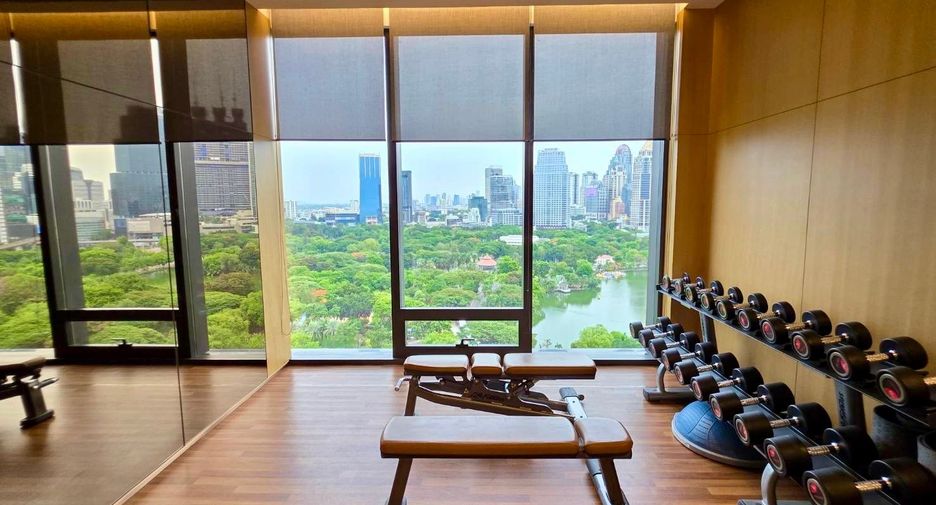 For rent and for sale 3 bedrooms condo in Pathum Wan, Bangkok