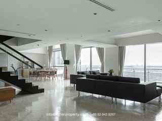 For rent 4 Beds condo in Yan Nawa, Bangkok