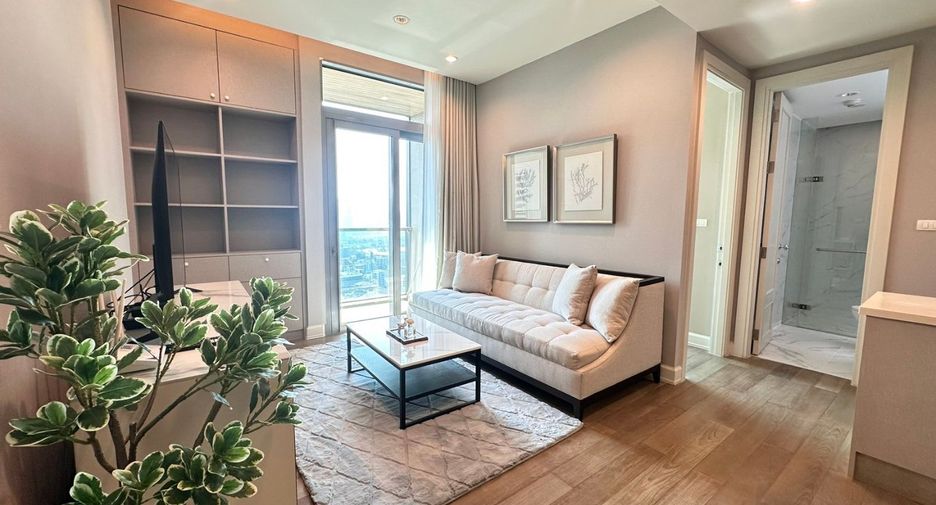 For rent and for sale 2 bedrooms condo in Pathum Wan, Bangkok