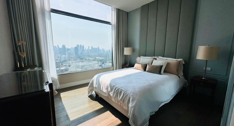 For rent and for sale 2 bedrooms condo in Pathum Wan, Bangkok