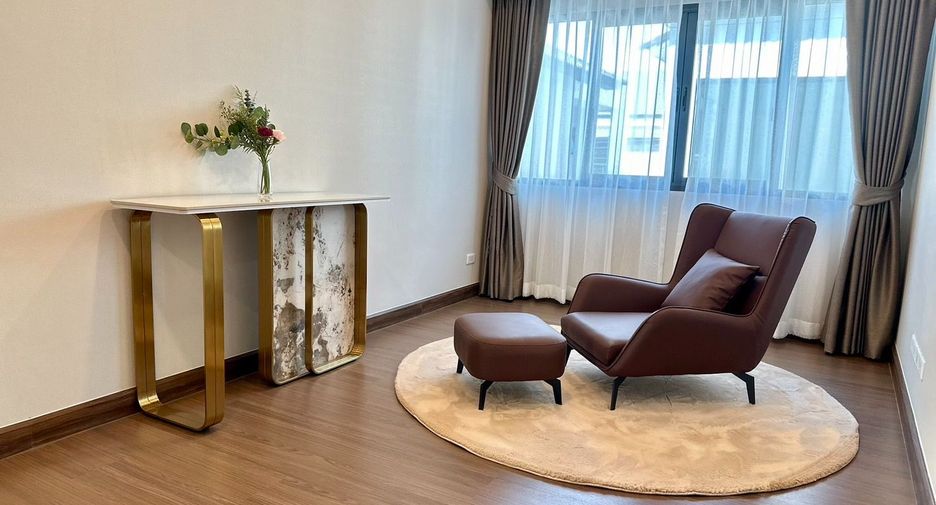 À louer et à vendre 4 chambres maison à Bang Phli, Samut Prakan