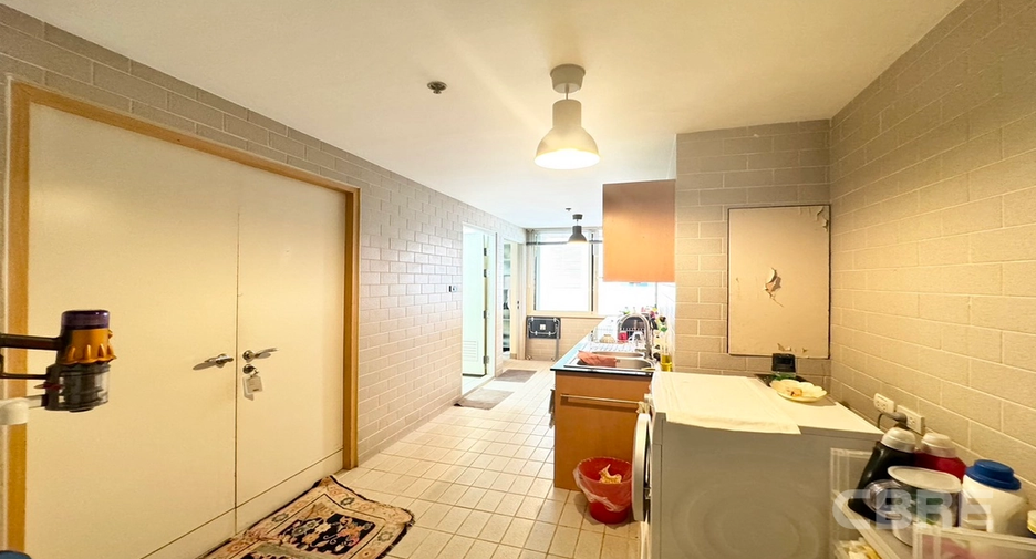 For sale 3 bedrooms condo in Pathum Wan, Bangkok