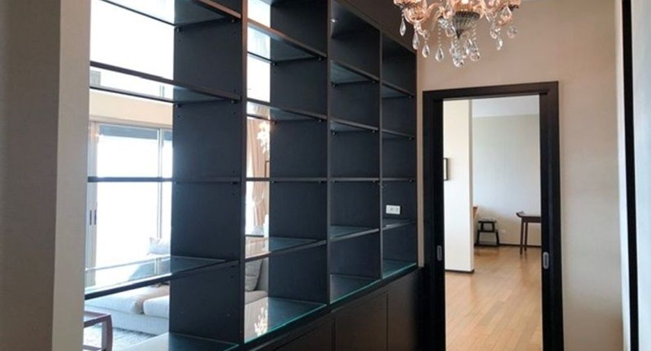 For rent 3 bedrooms condo in Khlong Toei, Bangkok