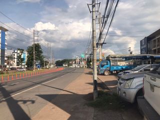 For sale 3 bed retail Space in Si Maha Phot, Prachin Buri