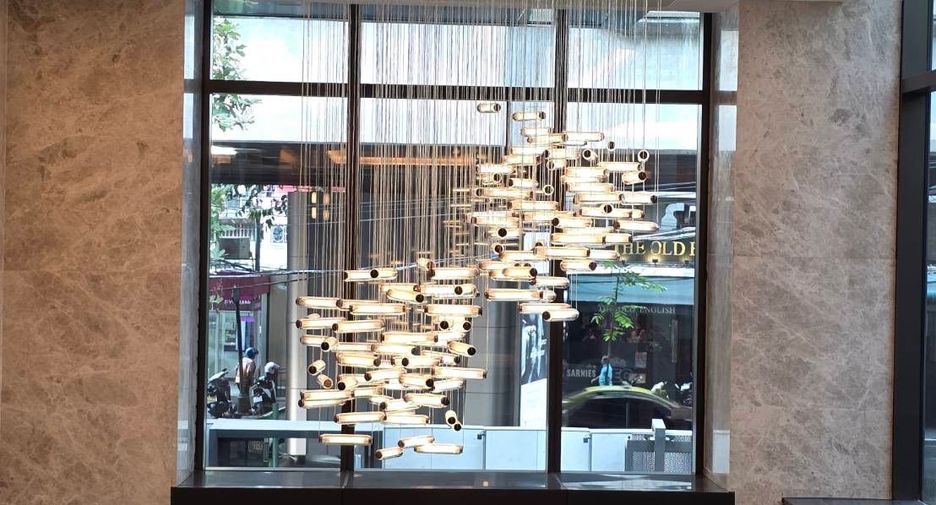 For sale 4 bedrooms condo in Khlong Toei, Bangkok