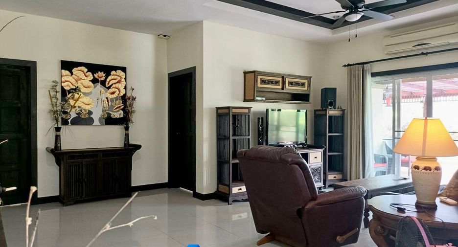 For sale 3 bedrooms villa in Hua Hin, Prachuap Khiri Khan