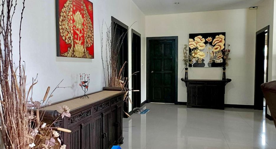 For sale 3 bedrooms villa in Hua Hin, Prachuap Khiri Khan