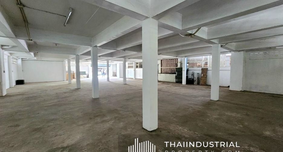À louer et à vendre entrepôt à Lat Lum Kaeo, Pathum Thani
