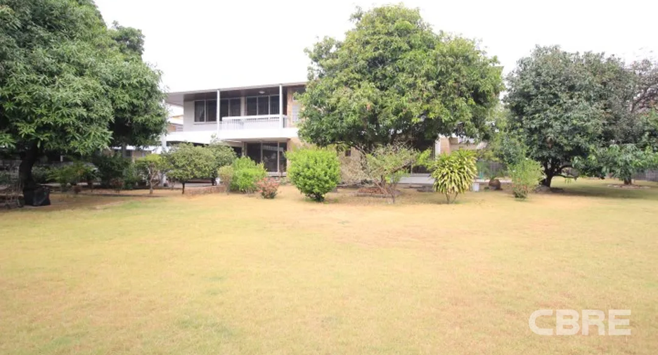 ขาย 4 ห้องนอน บ้านเดี่ยว ใน วัฒนา, กรุงเทพฯ