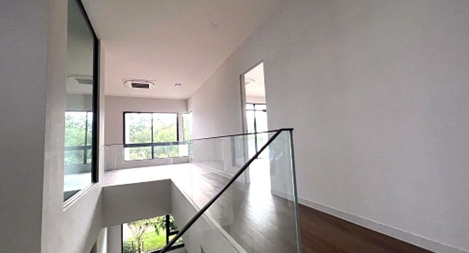 For rent 4 bedrooms house in Bang Phli, Samut Prakan