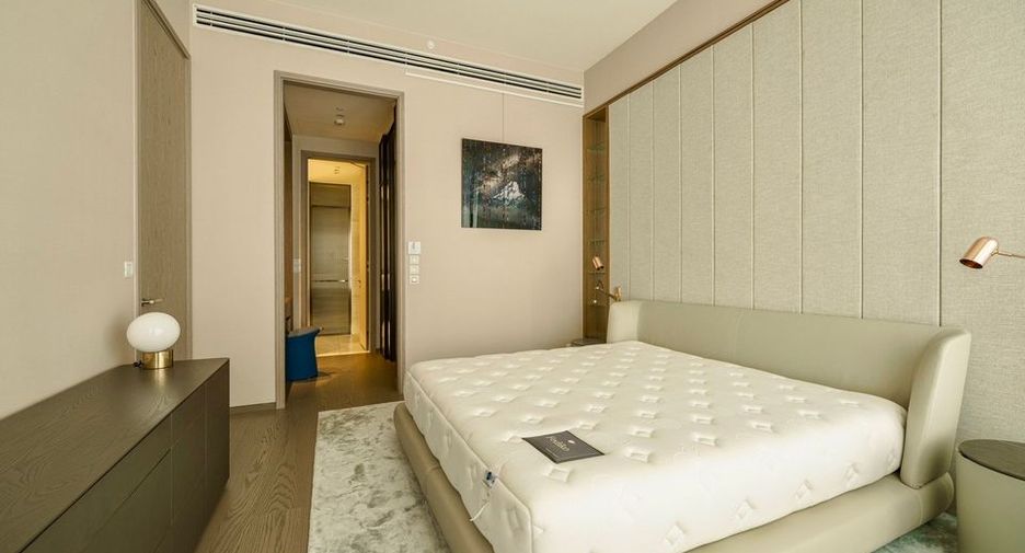 For rent 1 bed condo in Pathum Wan, Bangkok