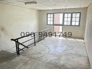 For rent retail Space in Mueang Samut Prakan, Samut Prakan