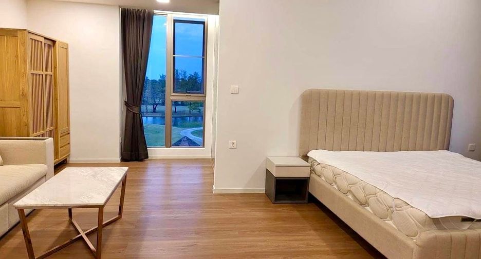 Casa en alquiler de 3 habitaciones en Saphan Sung, Bangkok