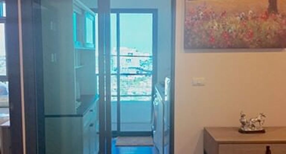 Condo en alquiler de 2 habitaciones en Bang Sue, Bangkok