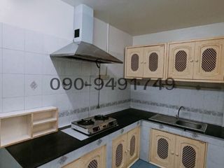 出租 3 卧室 联排别墅 在 Suan Luang, 曼谷