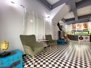 Haus zur Miete und zum Kauf mit 2 Zimmer in Mueang Chiang Mai, Chiang Mai