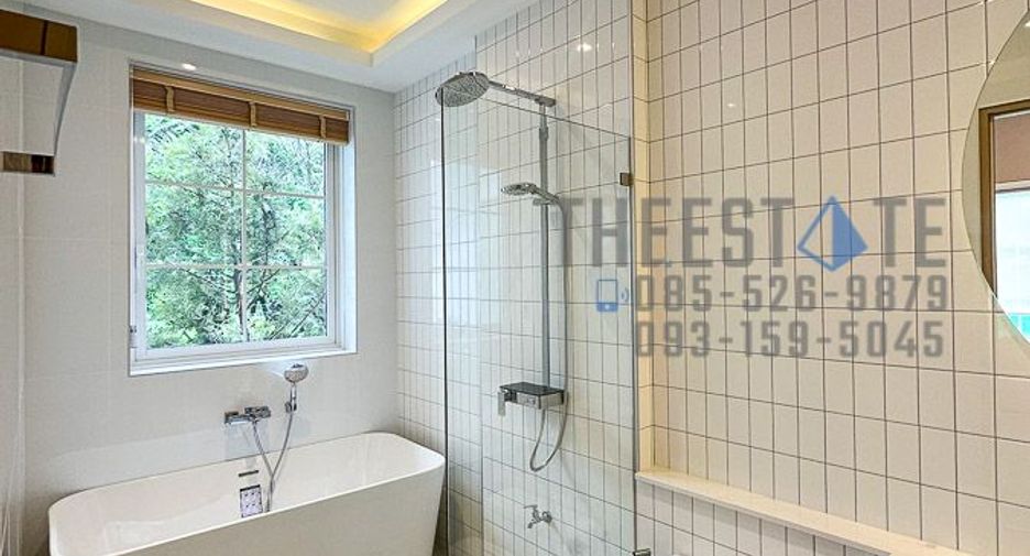 For rent 4 bedrooms house in Mueang Chiang Mai, Chiang Mai
