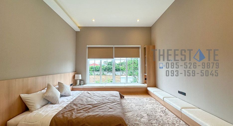 For rent 4 bedrooms house in Mueang Chiang Mai, Chiang Mai