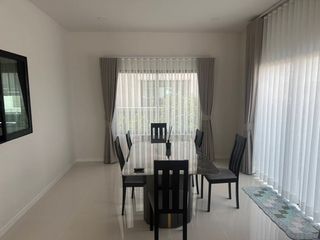 出租 4 卧室 独立屋 在 Bang Phli, Samut Prakan