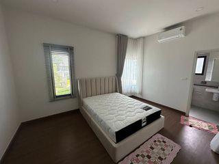 出租 4 卧室 独立屋 在 Bang Phli, Samut Prakan