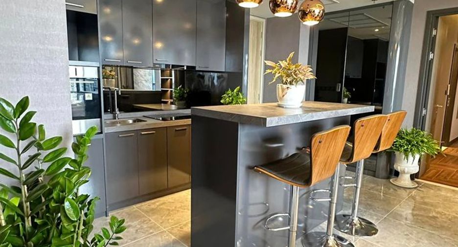 For rent 3 bedrooms condo in Bang Lamung, Chonburi