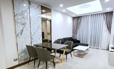 Condo en alquiler y en venta de 1 habitaciones en Watthana, Bangkok