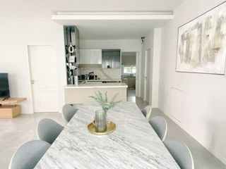 Haus zur Miete und zum Kauf mit 5 Zimmer in Prawet, Bangkok