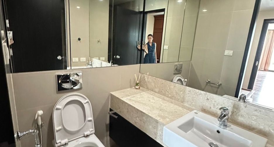 For rent 3 ベッドルーム condo in Pathum Wan, Bangkok