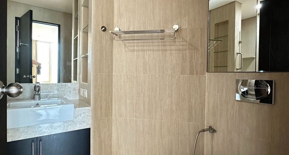 For rent 3 ベッドルーム condo in Pathum Wan, Bangkok