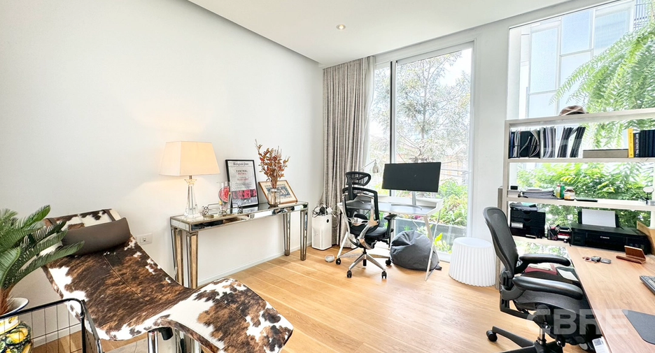 For sale 4 ベッドルーム house in Khlong Toei, Bangkok