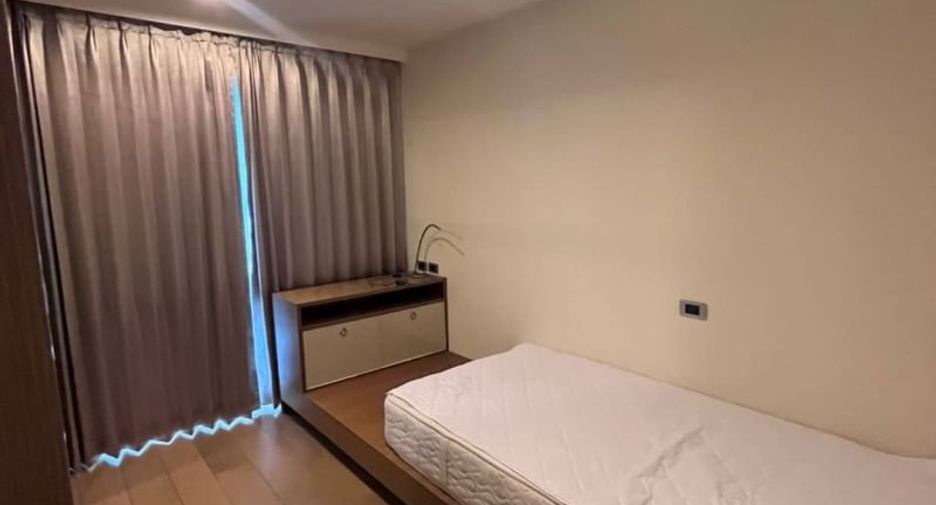 Wohnung zur Miete mit 3 Zimmer in Khlong Toei, Bangkok