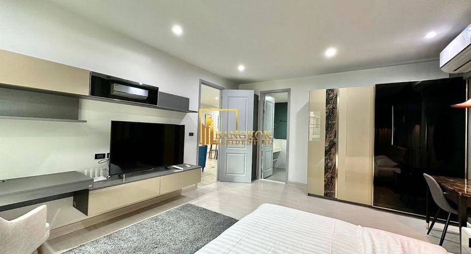 For rent 2 bedrooms apartment in Watthana, Bangkok