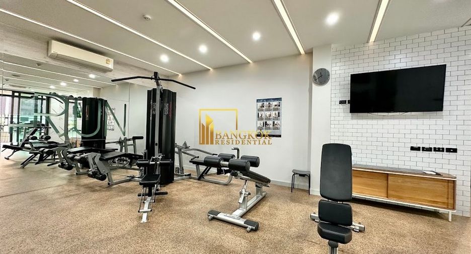 For rent 2 bedrooms apartment in Watthana, Bangkok