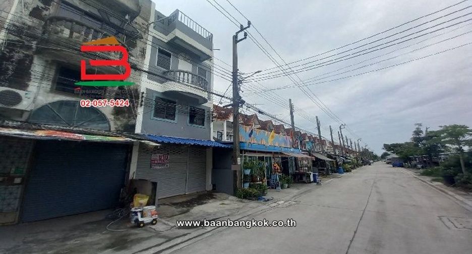 For sale 4 bedrooms retail Space in Nong Chok, Bangkok