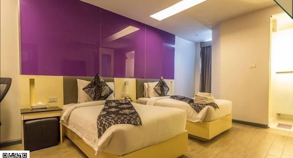 For sale 45 bedrooms hotel in Watthana, Bangkok