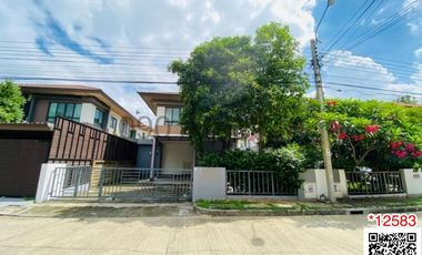 For rent 3 bedrooms house in Khlong Sam Wa, Bangkok