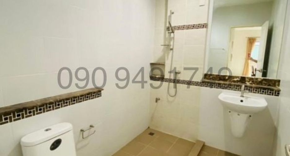 For rent 3 bedrooms house in Khlong Sam Wa, Bangkok
