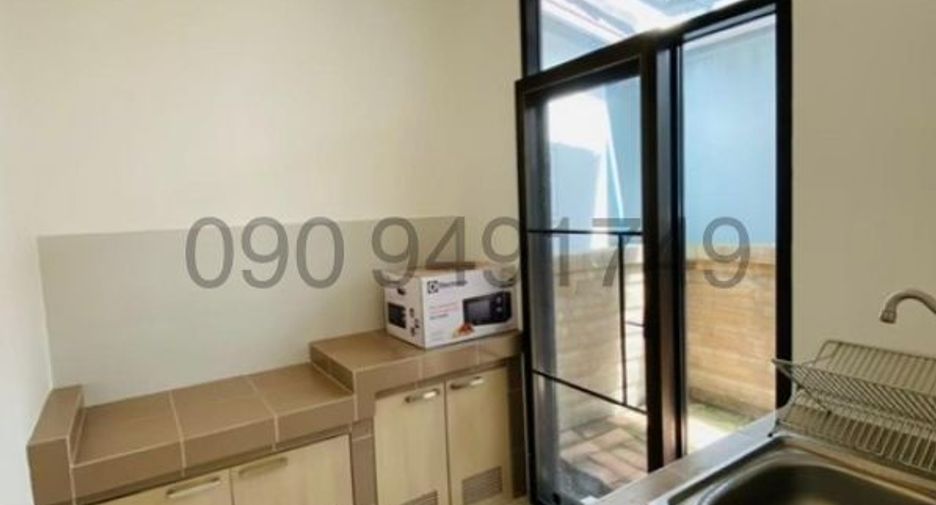 For rent 3 bedrooms house in Khlong Sam Wa, Bangkok