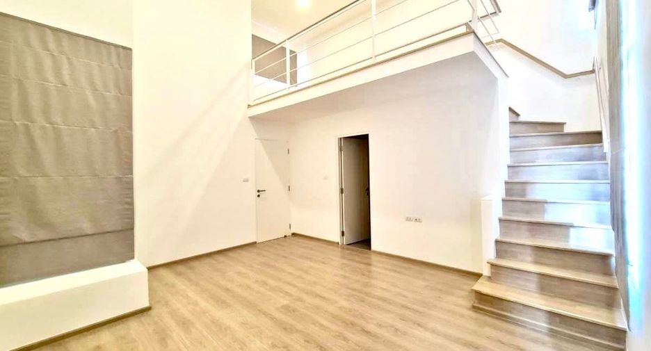 Haus zur Miete mit 3 Zimmer in Prawet, Bangkok