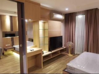 Condo en alquiler de 1 habitaciones en Si Racha, Chonburi