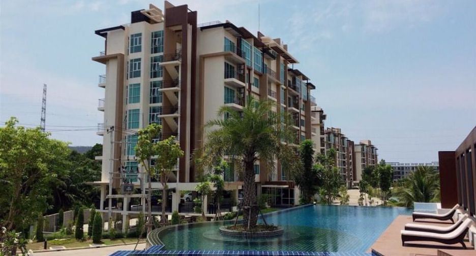 For rent and for sale 1 bed condo in Si Racha, Chonburi