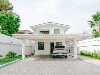 For rent 4 ベッドルーム house in Phaya Thai, Bangkok